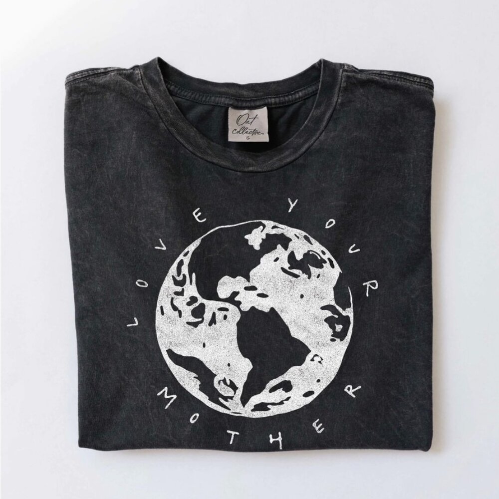 NEW - Earth "Love Your Mother" Mineral Washed Graphic Top - Oat Collective